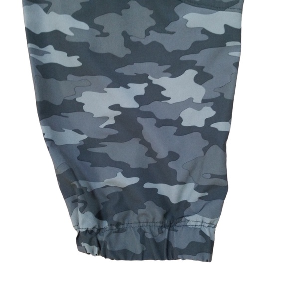 Kyodan Women's Lightweight Camo Capri Jogger Pants Size: Medium - Picture 5 of 9